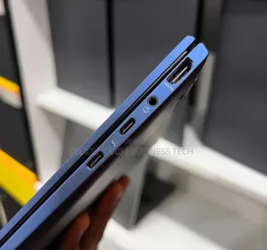 Neuf HP Elite Dragonfly G2 16GB Intel Core I7 SSD 512GB