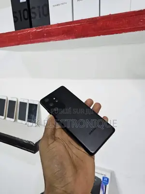 Neuf Samsung Galaxy S21 Ultra 5G 128 GB Noir