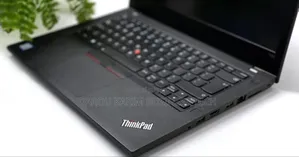 Neuf Lenovo ThinkPad T480 16GB Intel Core I5 SSD 256GB