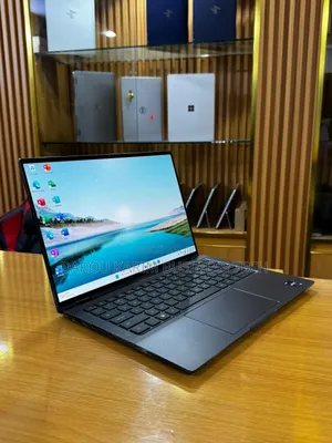Neuf Dell Latitude 9430 16GB Intel Core I7 SSD 512GB