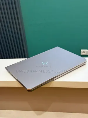 Neuf HP ZBook Studio G5 32GB Intel Core I9 SSD 512GB