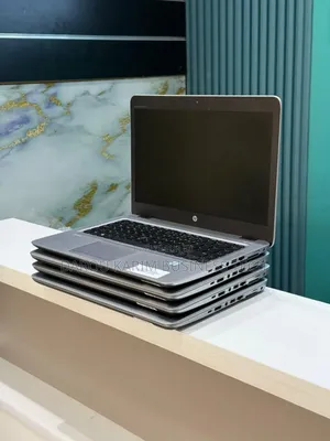 Neuf HP EliteBook 840 G3 8GB Intel Core I5 SSD 256GB