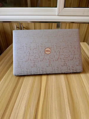 Neuf Dell Precision 5520 16GB Intel Core I7 SSD 512GB