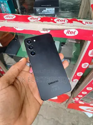 Neuf Samsung Galaxy S23+ 256 GB Noir