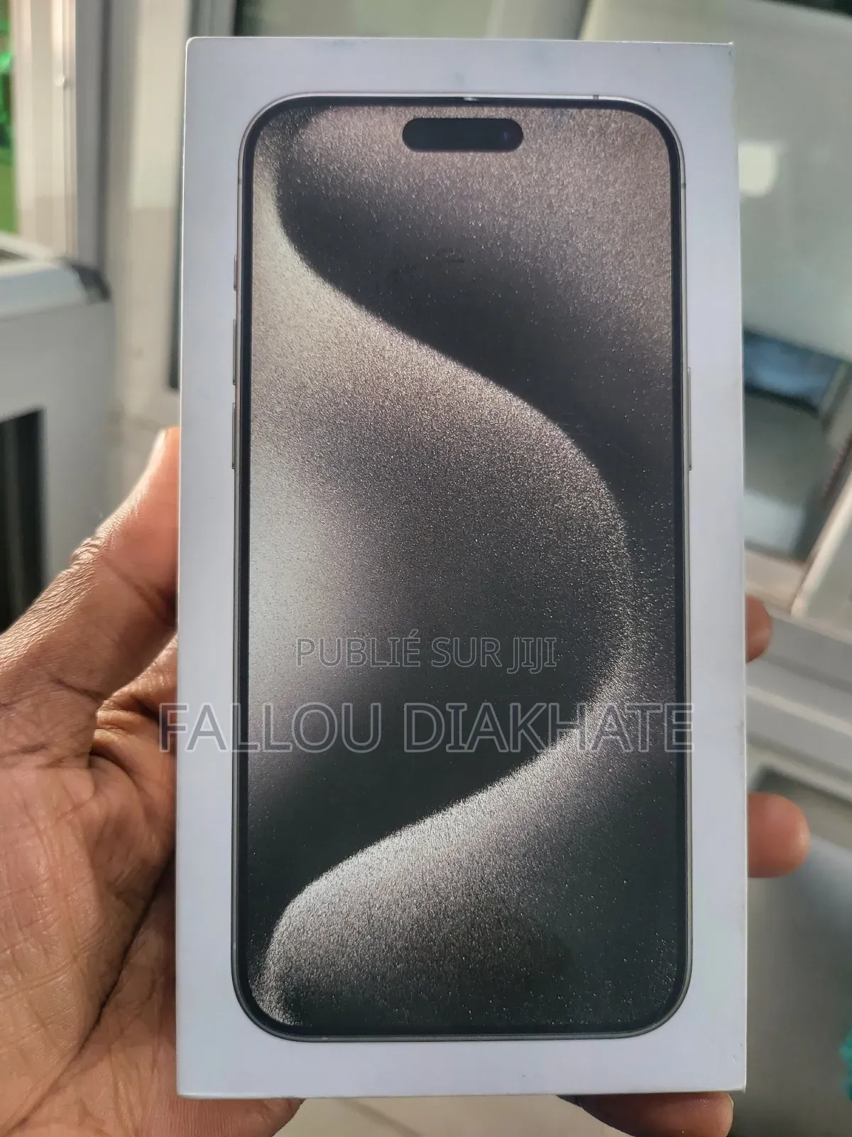 Neuf Apple iPhone 15 Pro Max 256 GB