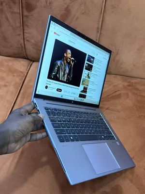 Neuf Ordinateur Portable HP ZBook 14 16GB AMD Ryzen 7 SSD 512GB