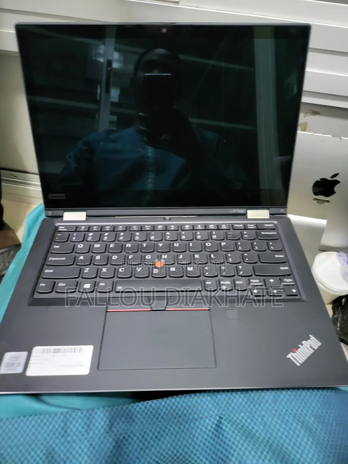 Neuf Lenovo Thinkpad X13 Yoga 8GB Intel Core I5 SSD 256GB