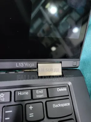 Neuf Lenovo Thinkpad X13 Yoga 8GB Intel Core I5 SSD 256GB