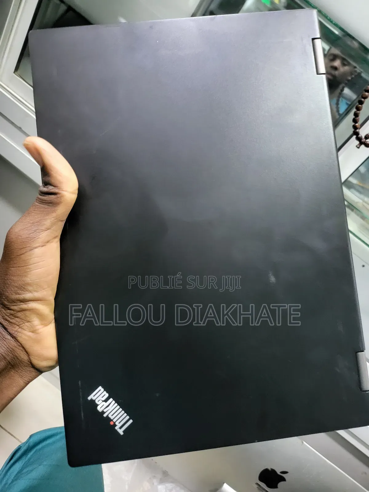 Neuf Lenovo Thinkpad X13 Yoga 8GB Intel Core I5 SSD 256GB