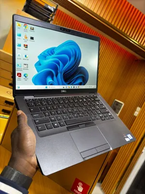 Neuf Ordinateur Portable Dell Latitude 5400 8GB Intel Core I5 SSD 256GB