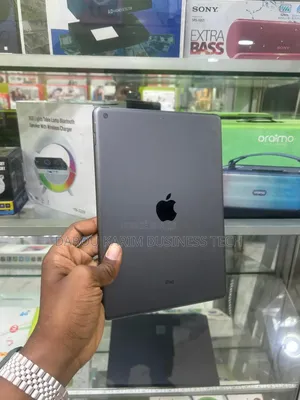 Neuf Apple iPad Air 32 GB Autre