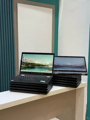 Neuf Lenovo ThinkPad X380 Yoga 8GB Intel Core I5 SSD 256GB