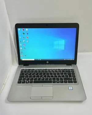 Neuf HP EliteBook 840 G3 8GB Intel Core I5 SSD 256GB
