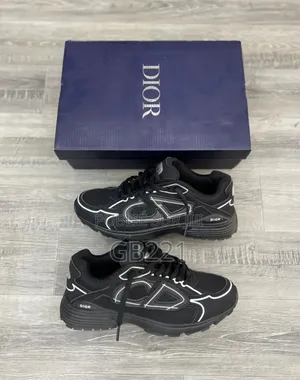 Christian Dior ( Cd )