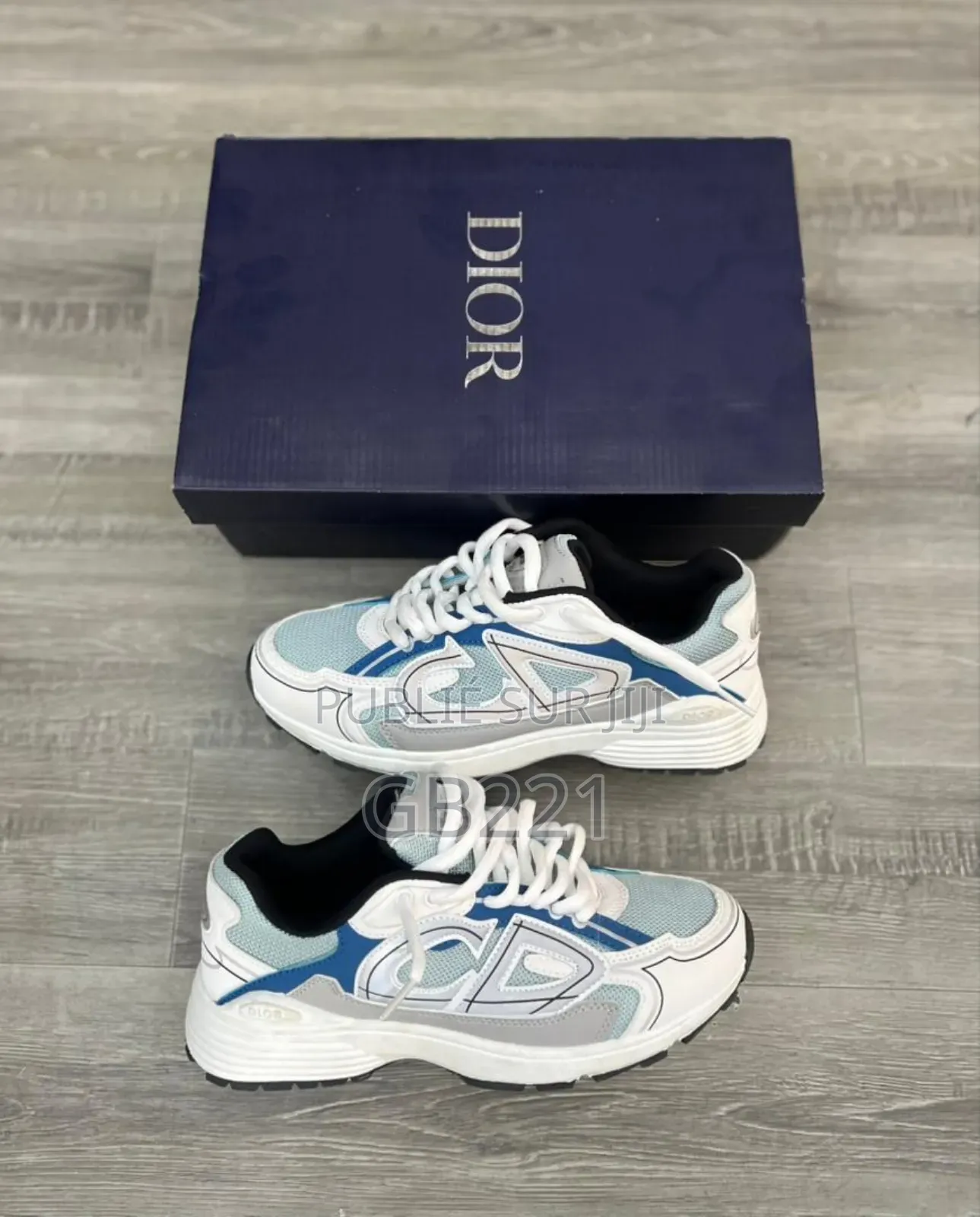 Christian Dior ( Cd )