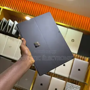 Neuf Microsoft Surface Pro 7 16GB Intel Core I7 eMMC 256GB