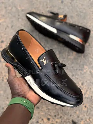 Louis Vuitton Disponible Pointure ,40,41,42,43,44,45,46,