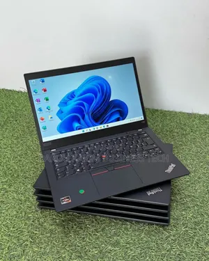 Neuf Lenovo ThinkPad X395 16GB AMD Ryzen 7 SSD 512GB