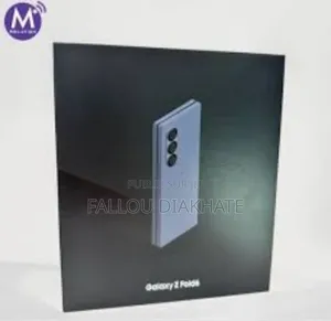 Neuf Samsung Galaxy Z Fold6 256 GB