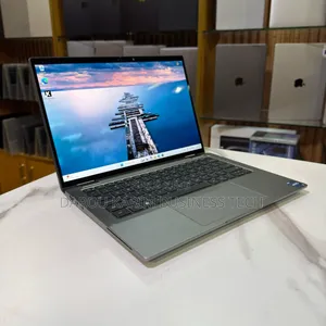 Neuf Dell Latitude 13 7350 16GB Intel Core I7 SSD 512GB