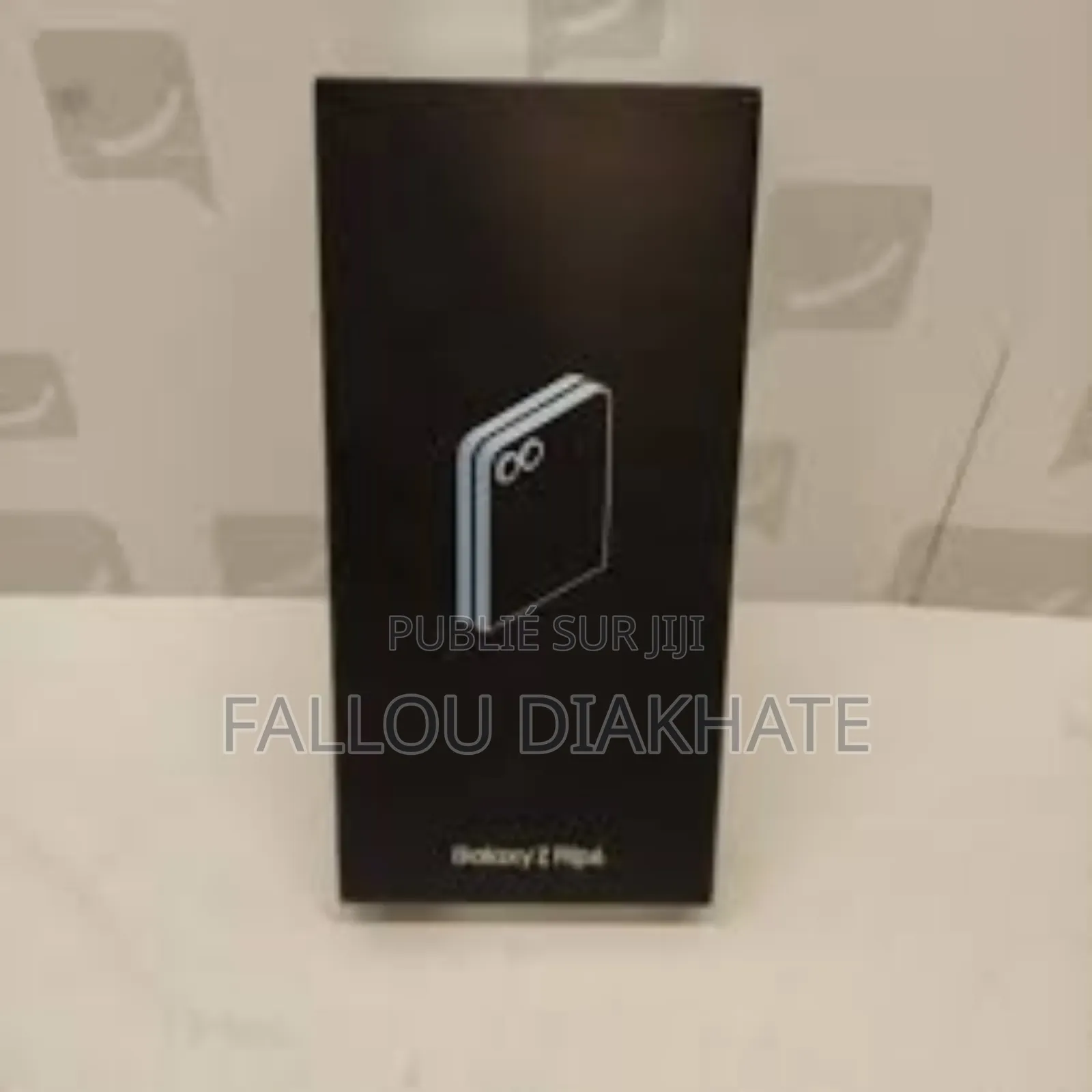 Neuf Samsung Galaxy Z Flip6 256 GB Autre