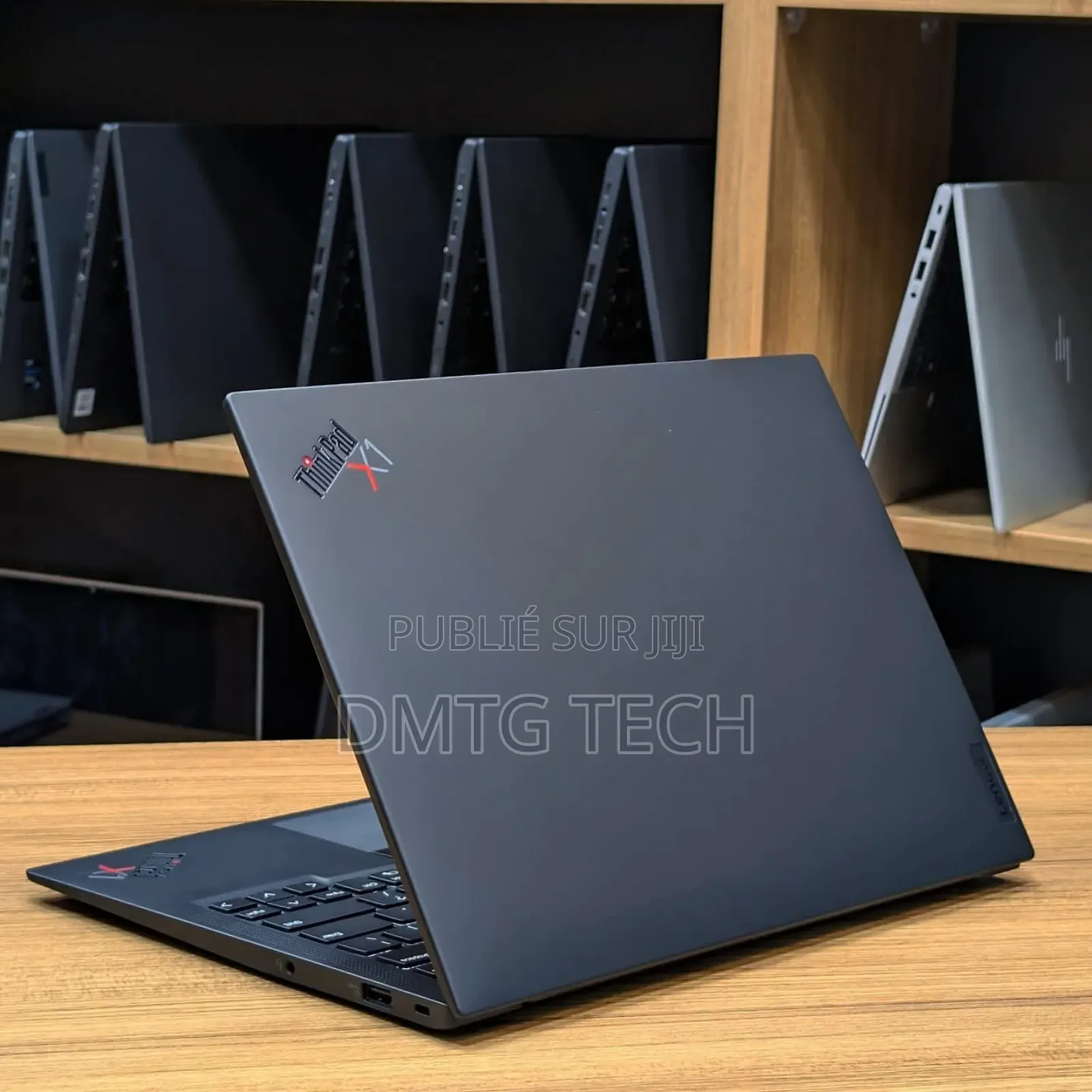 Neuf Lenovo ThinkPad X1 Carbon 16GB Intel Core I7 SSD 512GB
