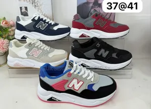 Chaussure N