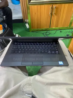 Neuf Ordinateur Portable Dell Latitude 7400 16GB Intel Core I7 SSD 256GB