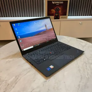 Neuf Lenovo Thinkpad T14s Gen 2 16GB Intel Core I7 SSD 1T
