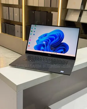 Neuf Ordinateur Portable Dell XPS 15 16GB Intel Core I7 SSD 512GB