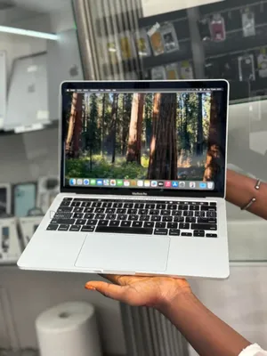 Neuf Pomme MacBook Pro 2020 16GB Intel Core I5 SSD 256GB