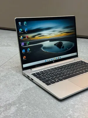 Neuf Ordinateur Portable HP EliteBook 640 G10 32GB AMD Ryzen 5 SSD 1T