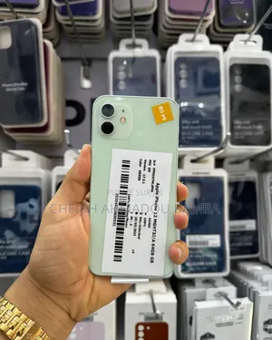 Neuf Apple iPhone 12 64 GB Vert