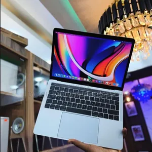 Neuf Pomme MacBook Pro 2020 16GB Intel Core I5 SSD 512GB