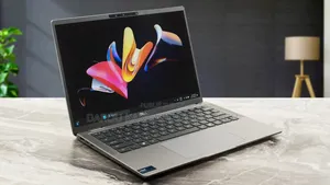 Neuf Dell Latitude 7450 16GB Intel Core Ultra 7 SSD 512GB
