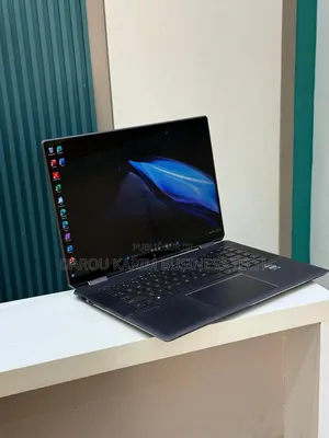 Neuf Ordinateur Portable HP Spectre 16GB Intel Core I7 SSD 512GB