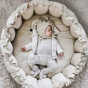 Nid Bébé Grand Et Confortable