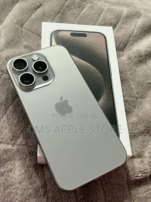 Nouveau Apple iPhone 15 Pro Max 256 GB Gris