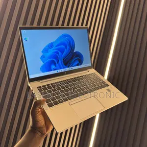 Neuf Ordinateur Portable HP EliteBook 840 G7 8GB Intel Core I7 SSD 256GB