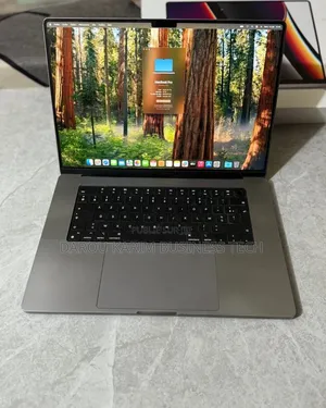 Neuf Apple MacBook Pro 2021 M1 16GB Apple M1 SSD 512GB
