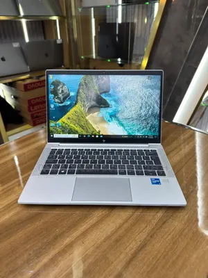 Neuf HP EliteBook 830 G8 16GB Intel Core I5 SSD 256GB
