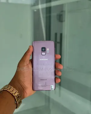 Neuf Samsung Galaxy S9 64 GB Autre