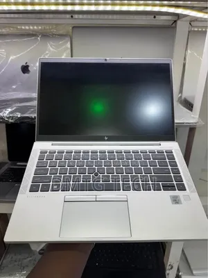 Neuf HP EliteBook 840 G7 16GB Intel Core I7 SSD 256GB