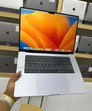 Neuf Pomme MacBook Pro 2022 M2 16GB Apple M2 SSD 512GB