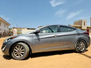 Hyundai Elantra 2016