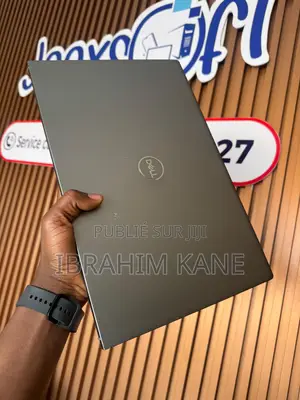 Ordinateur Portable Dell Vostro 15 5000 16GB Intel Core I5 SSD 512GB