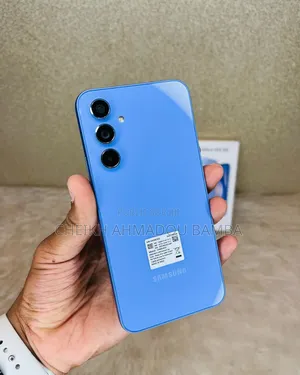 Neuf Samsung Galaxy A54 5G 128 GB