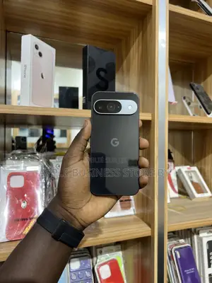 Neuf Google Pixel 9 128 GB Noir