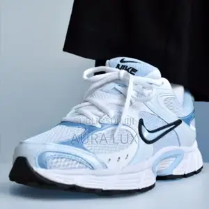  Original Nike Vomero 05 RNR Disponible Pointure:40 À 45