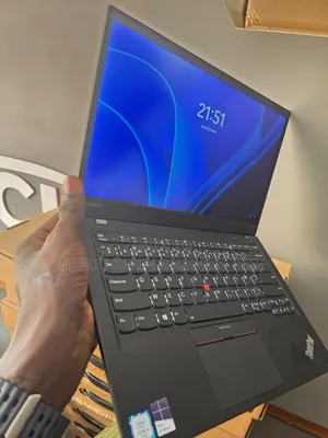 Neuf Lenovo ThinkPad X1 Carbon 8GB Intel Core I5 SSD 256GB